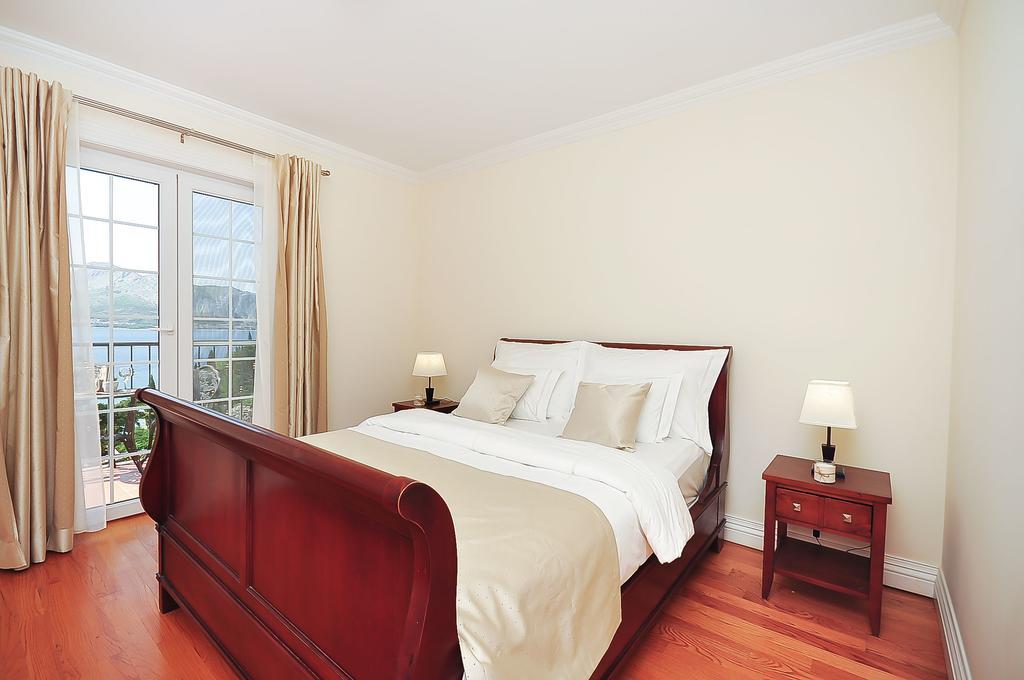 Apartment Iva Omiš Екстериор снимка