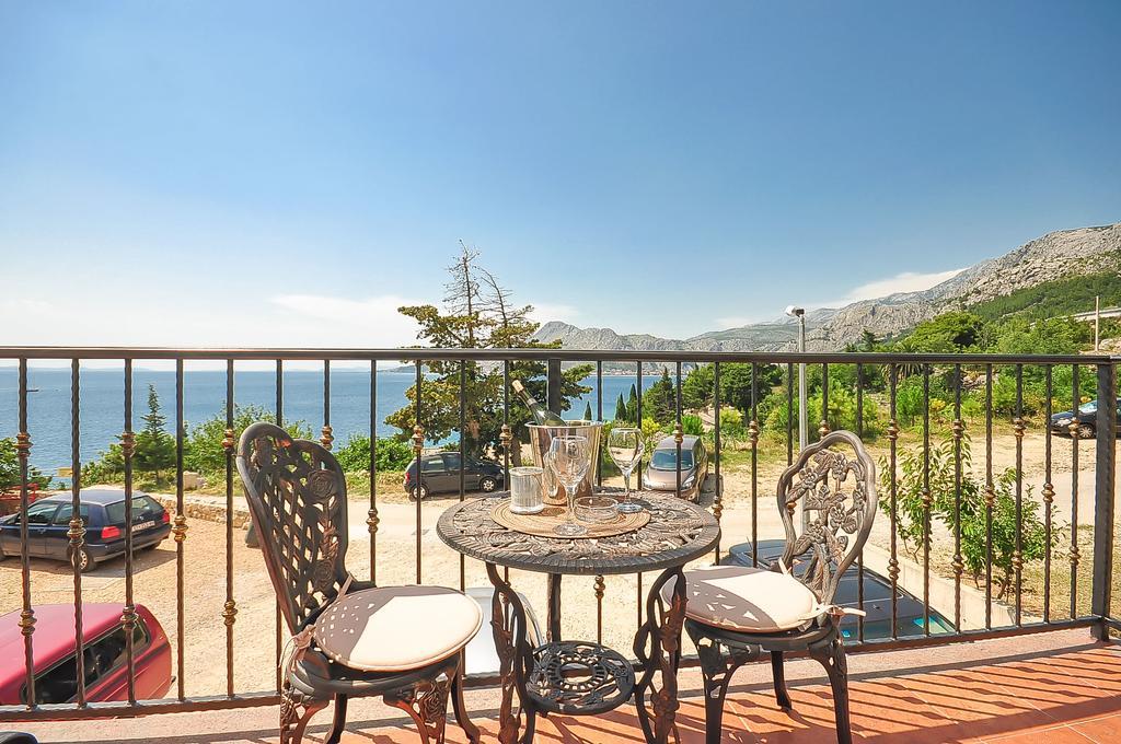 Apartment Iva Omiš Екстериор снимка