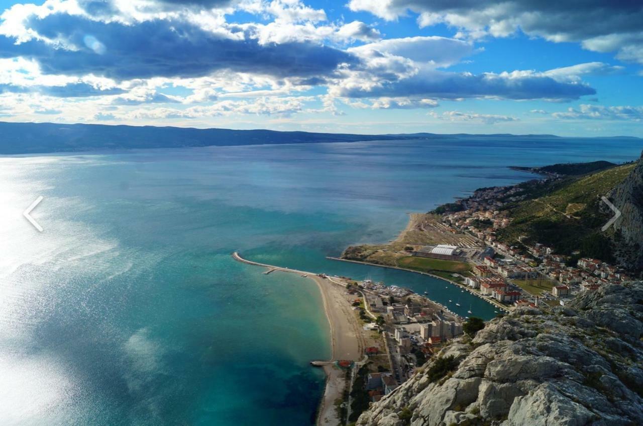 Apartment Iva Omiš Екстериор снимка